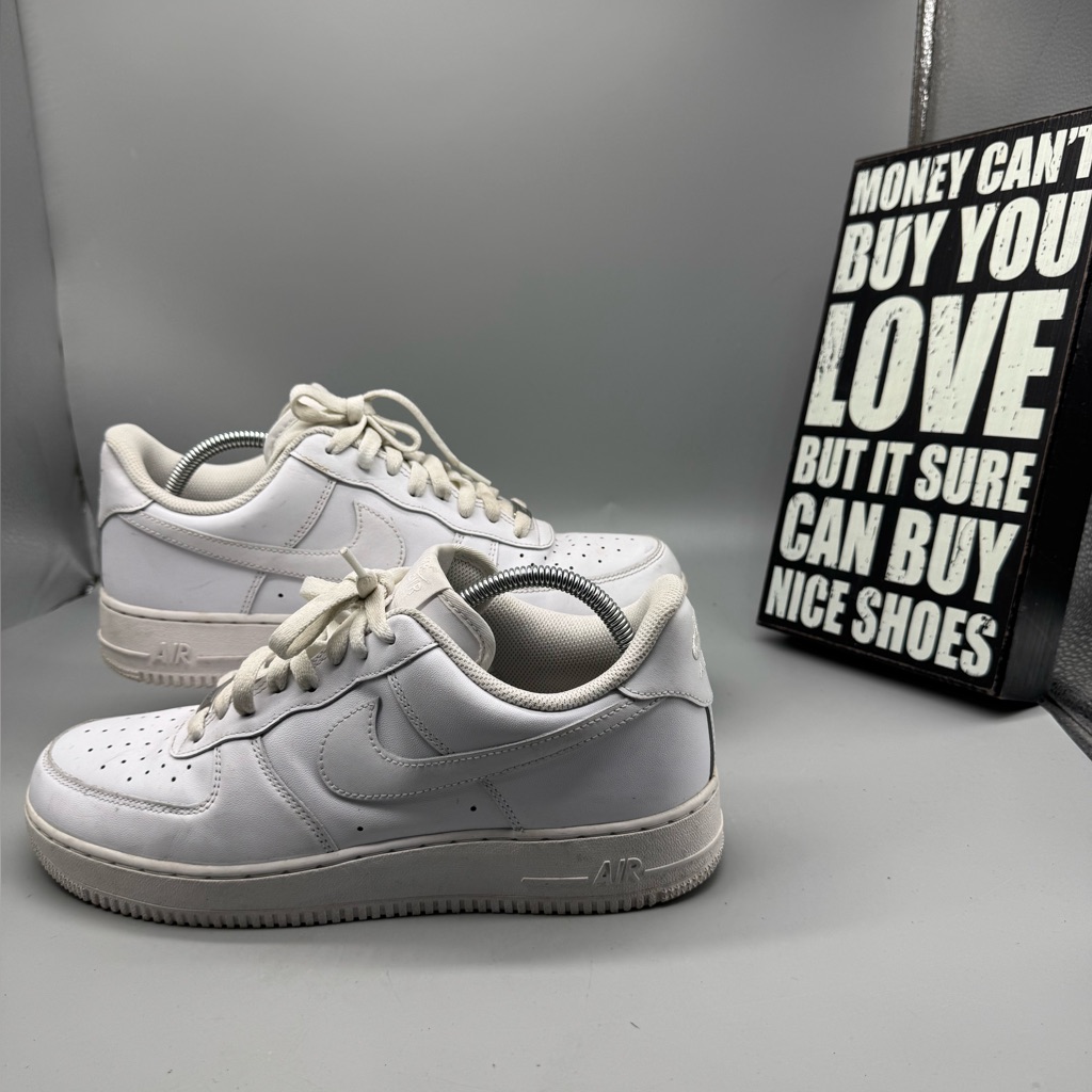 Size 10.5 - Nike Air Force 1 '07 Mid Triple White Men Walking Casual Shoes